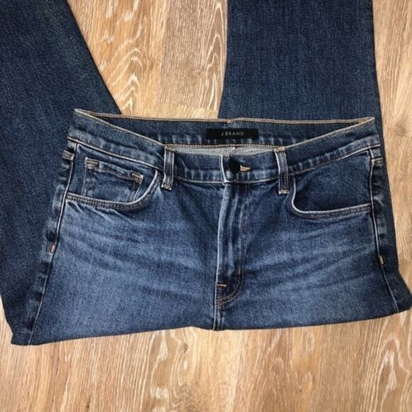 J Brand Ruby High Rise Cigarette Jeans in Romance 29 - Picture 4 of 10